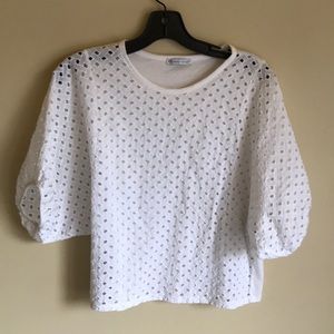 Zara eyelet bubble sleeve tee size S